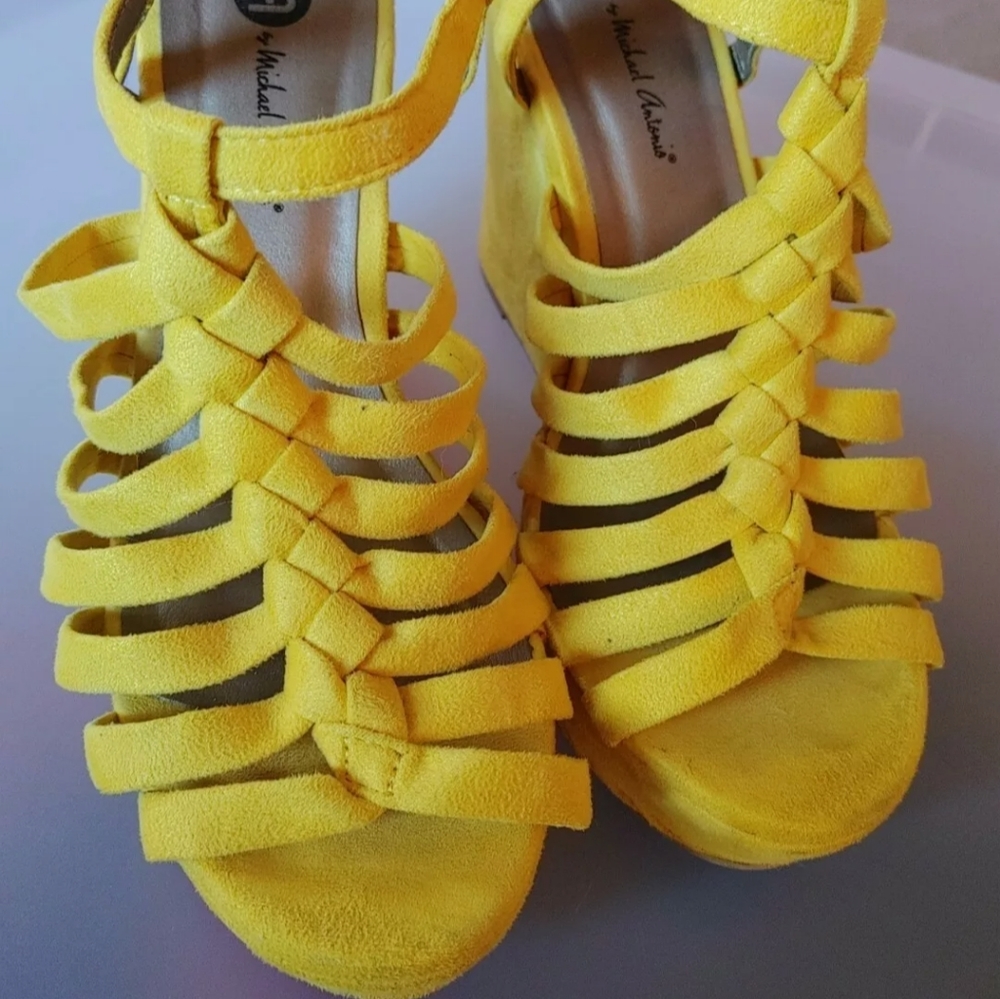 Women's Michael Antonio Ankle Yellow Suede Wedge Shoes Size 7